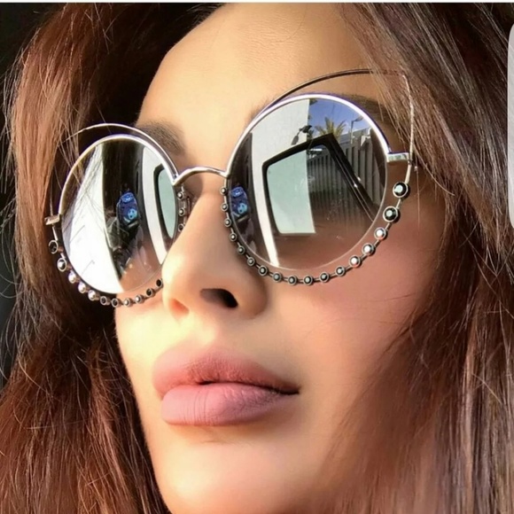 New Luxury Rhinestone Oversized Cateye Sunglasses - Picture 3 of 7